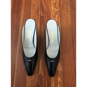 Salvatore Ferragamo Heels US 9.5 S59 63116 NWOB